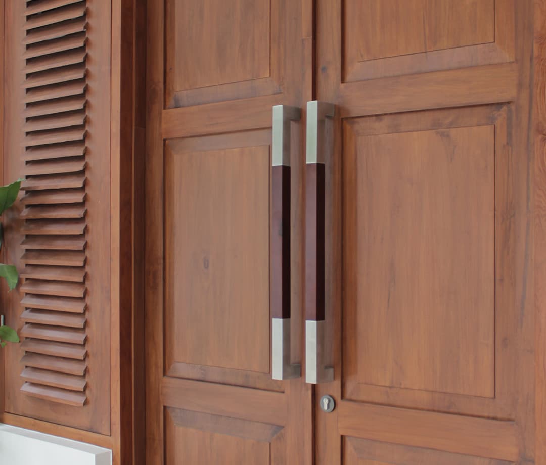 Pull Handle